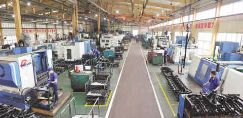 機(jī)械裝備制造業(yè)轉(zhuǎn)型升級(jí) 邁向智能制造新未來